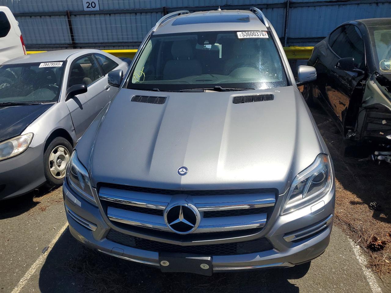 2015 Mercedes-Benz Gl 450 4Matic - Image 5