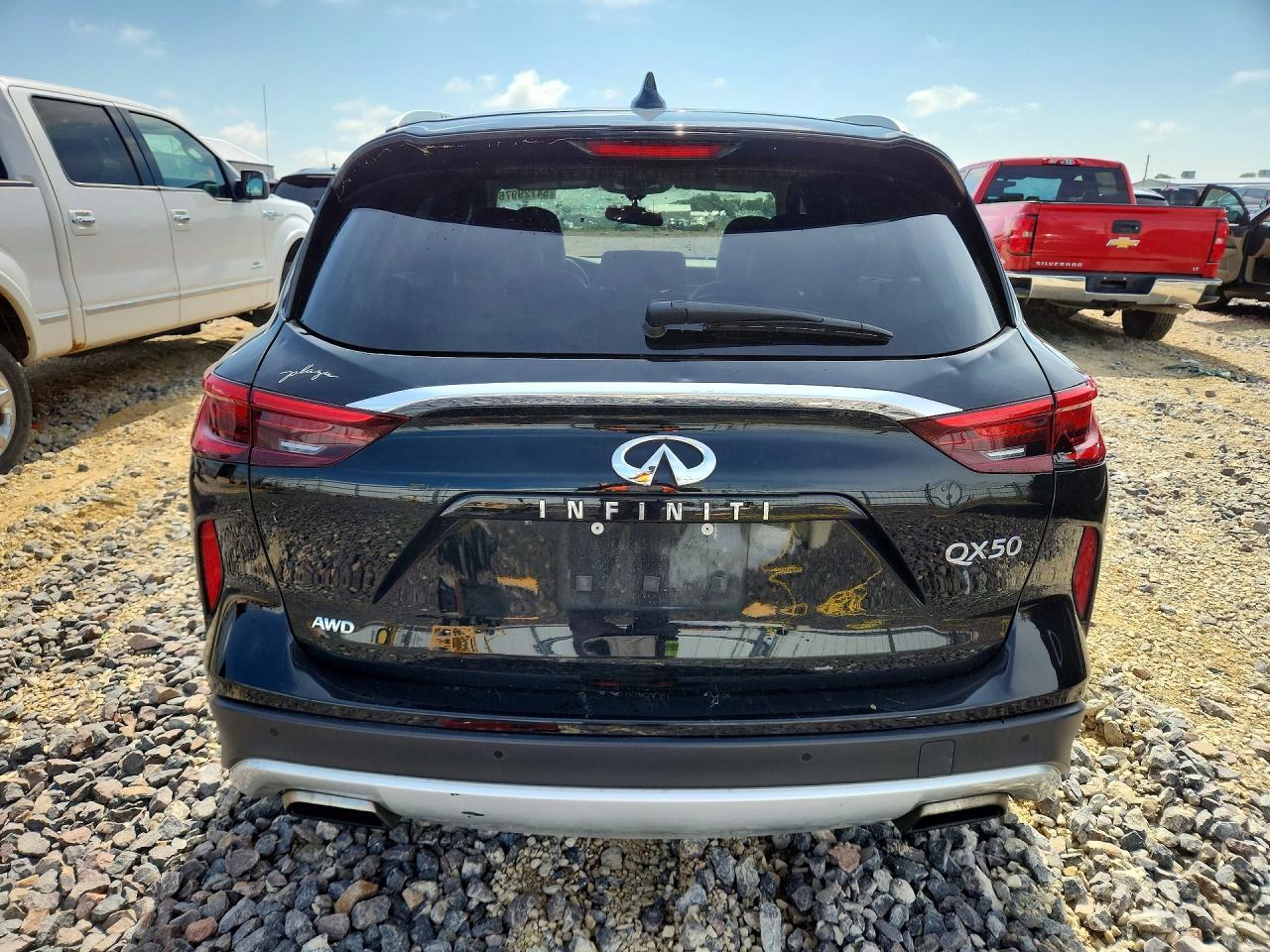 2021 Infiniti Qx50 Essential - Image 6