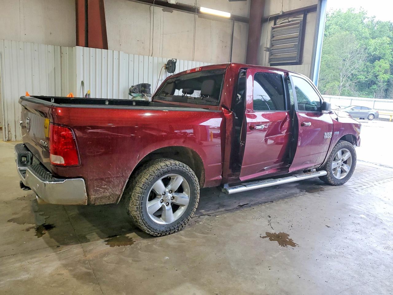 2016 Ram 1500 Slt - Image 3