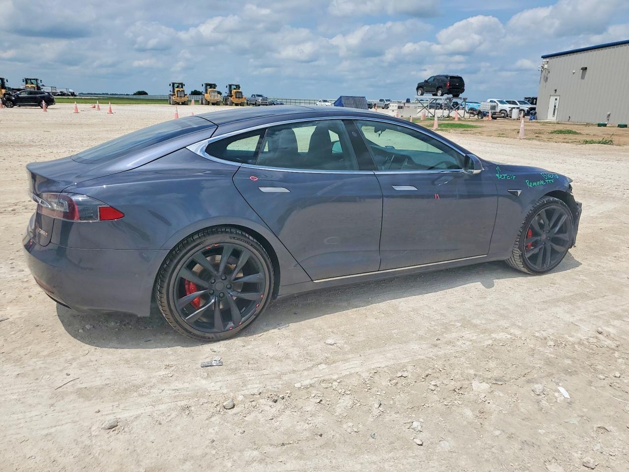 2018 Tesla Model S - Фото 3