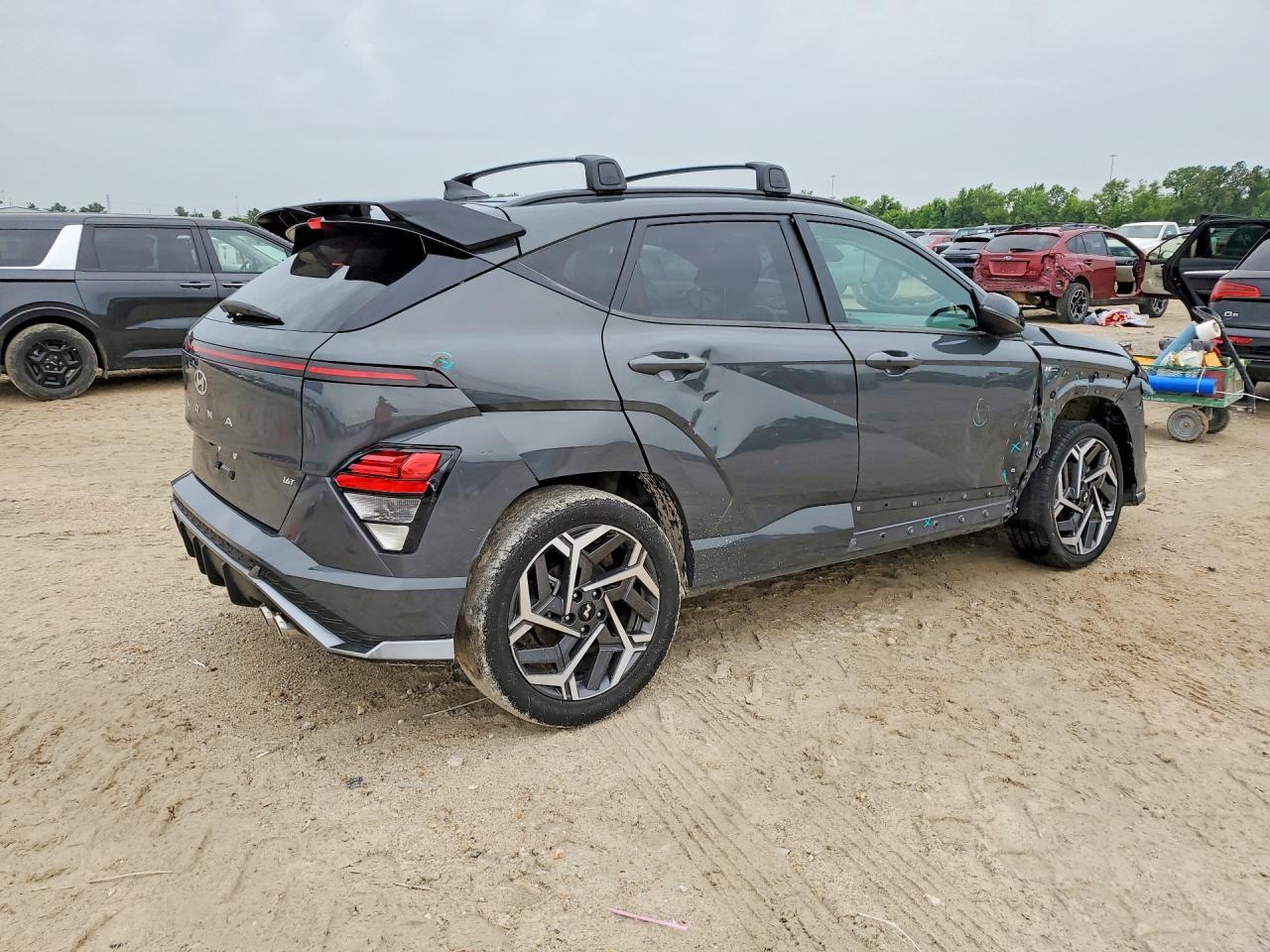 2025 Hyundai Kona N Line S - Фото 3