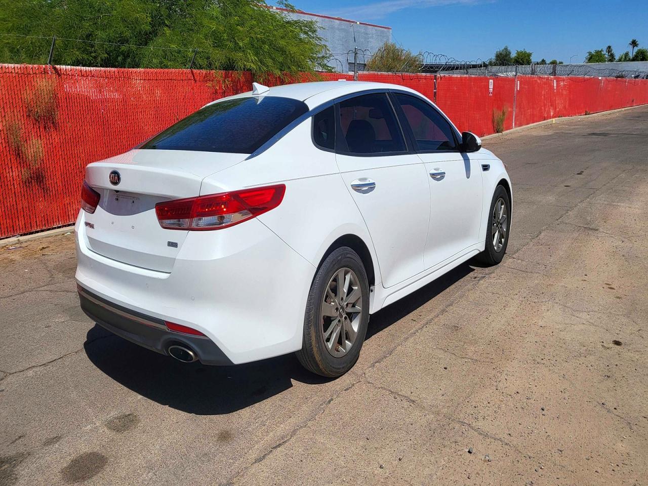 2016 Kia Optima Lx - Фото 4
