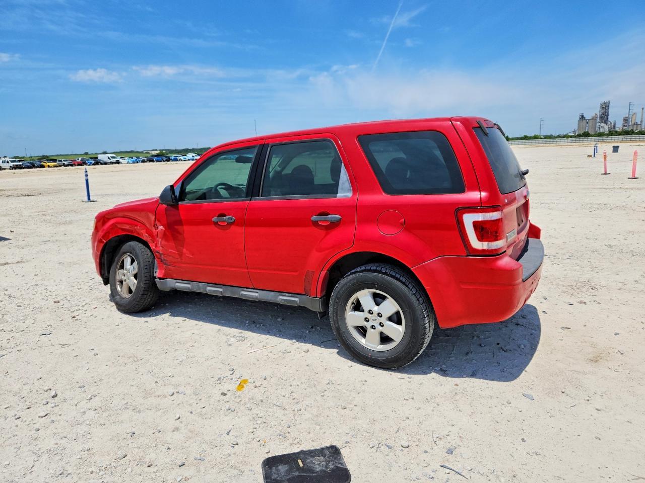 2009 Ford Escape Xls - Фото 2