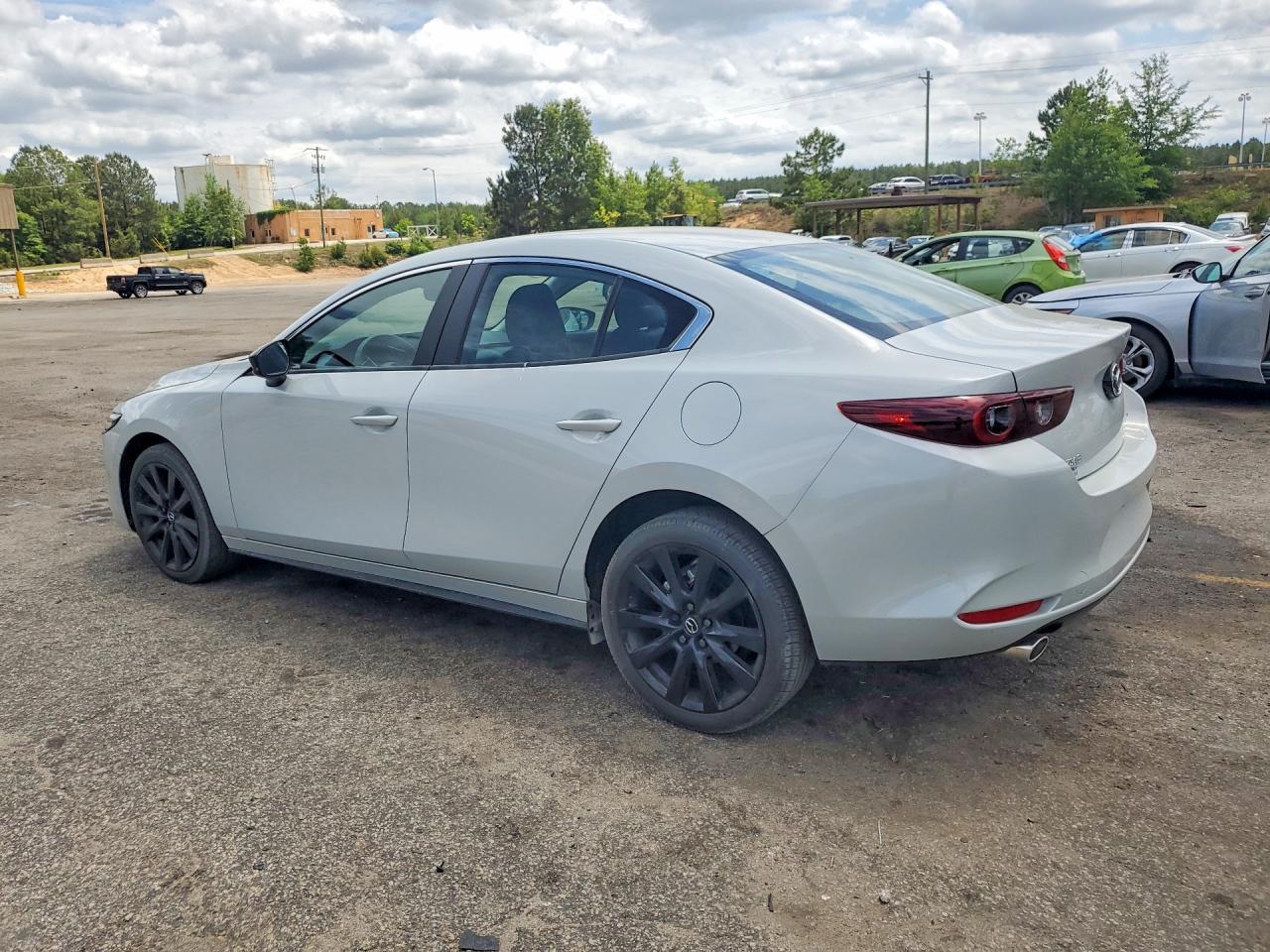 2025 Mazda 3 Select Sport - Image 2
