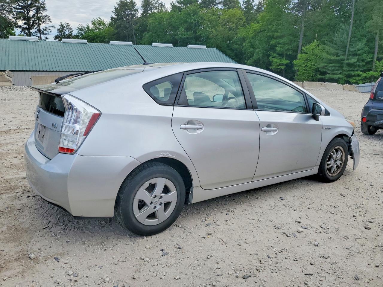 2010 Toyota Prius Ii - Image 3