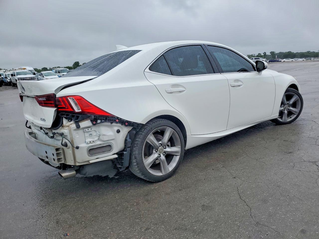 2014 Lexus Is 350 - Image 3