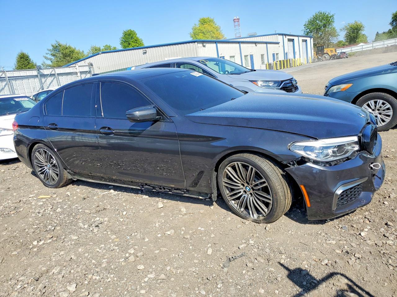 2020 BMW M550Xi - Image 4