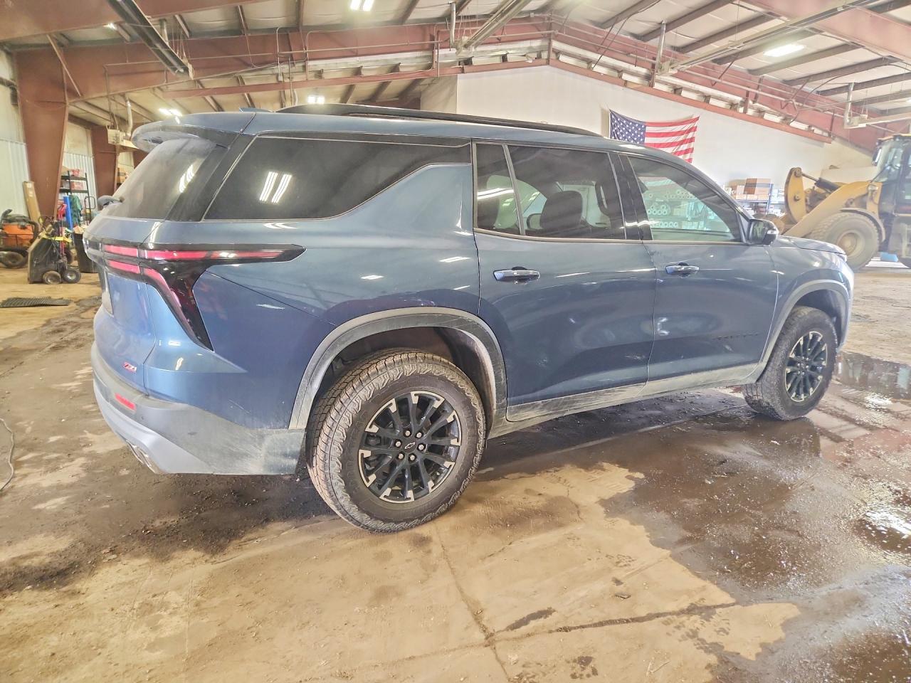 2026 Chevrolet Traverse Z71 - Фото 3