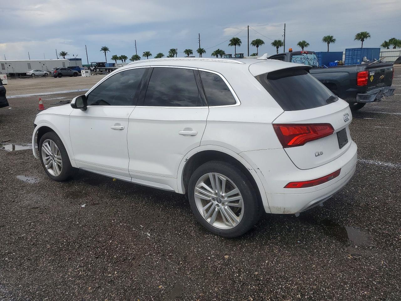 2018 Audi Q5 Premium Plus - Фото 2