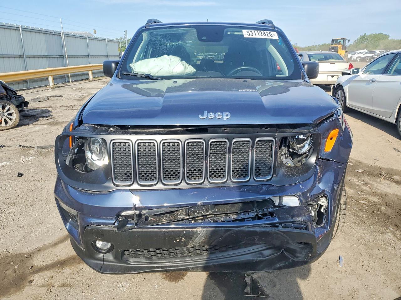 2022 Jeep Renegade Latitude - Image 5