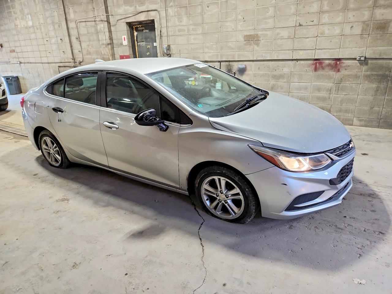 2017 Chevrolet Cruze Lt - Фото 4