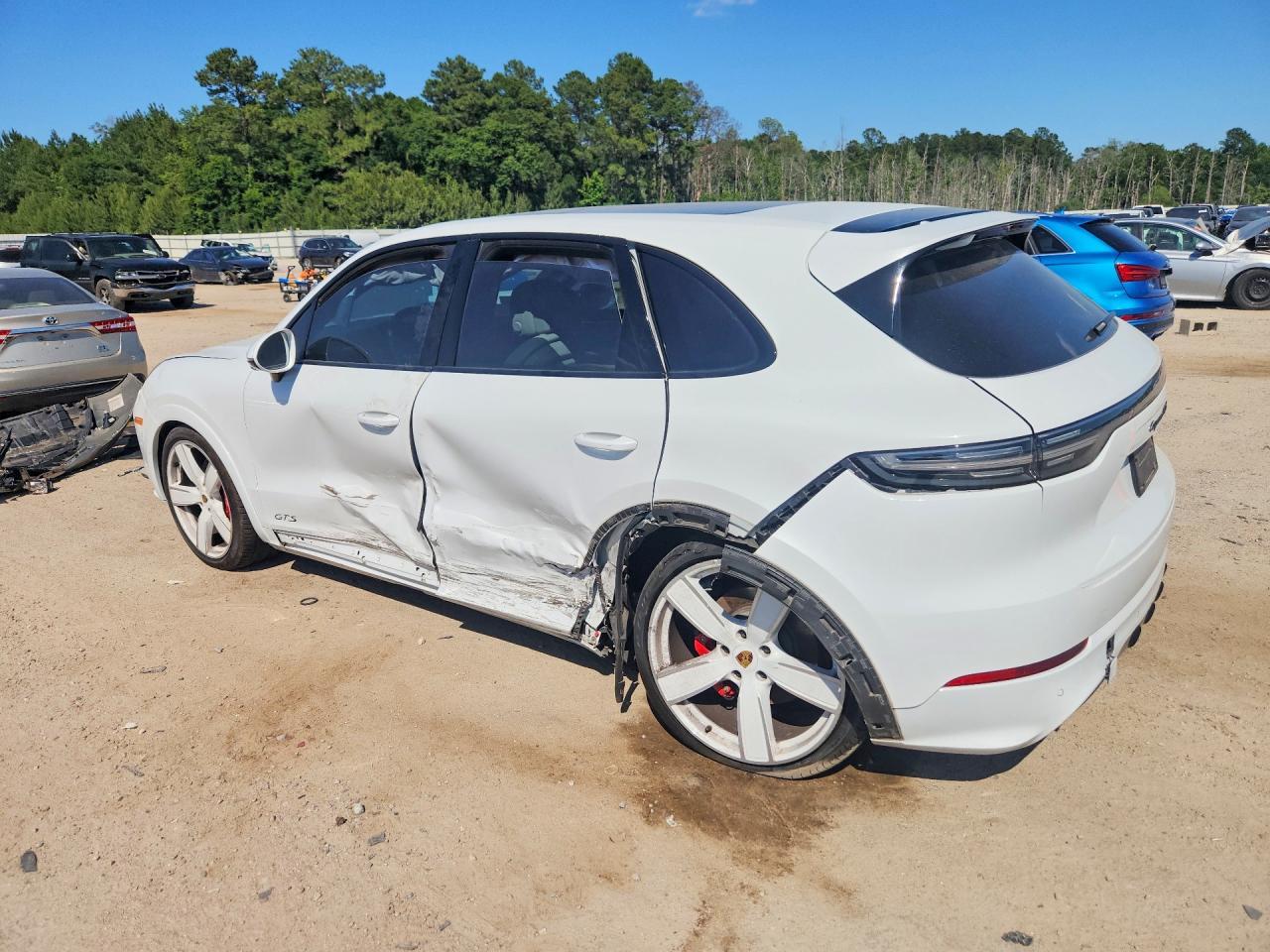2022 Porsche Cayenne Gts - Фото 2