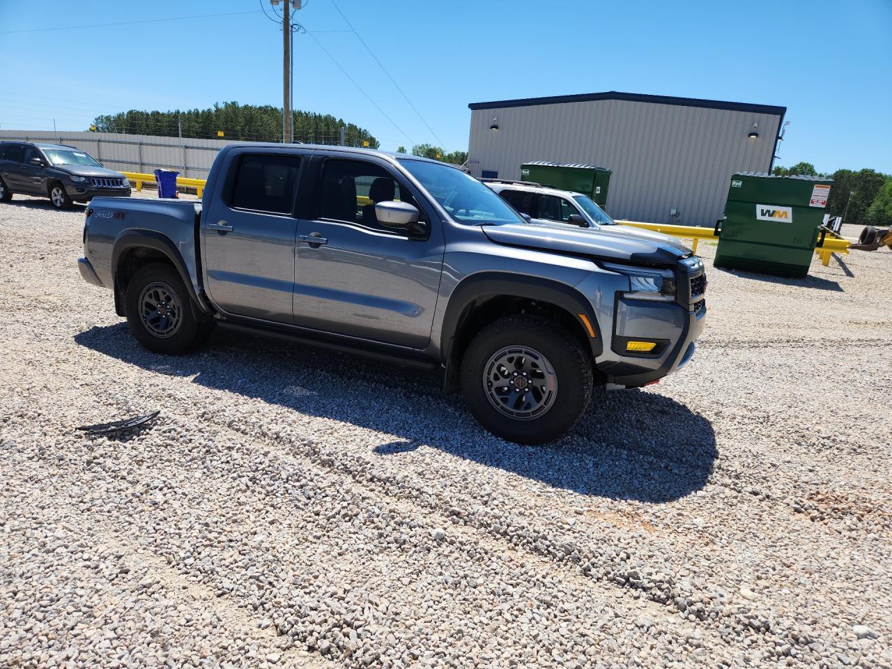 2026 Nissan Frontier Pro-4X - Image 4