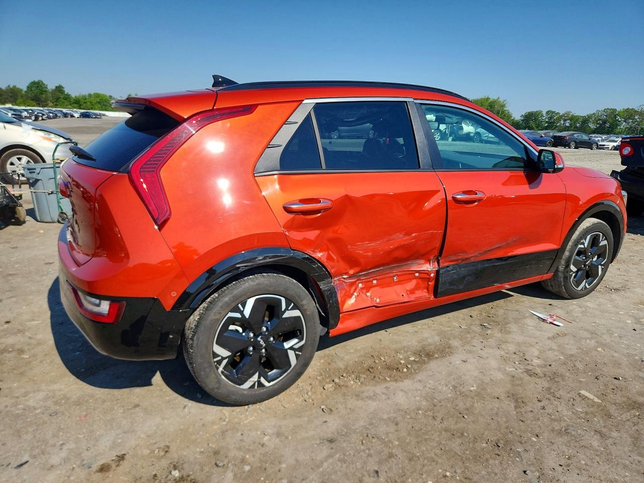 2023 Kia Niro Wave - Image 3