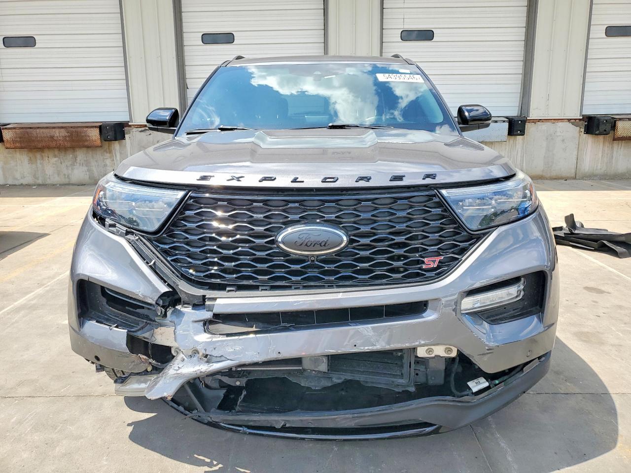2022 Ford Explorer St - Image 5