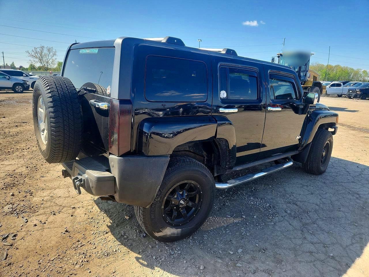 2008 Hummer H3 - Image 3