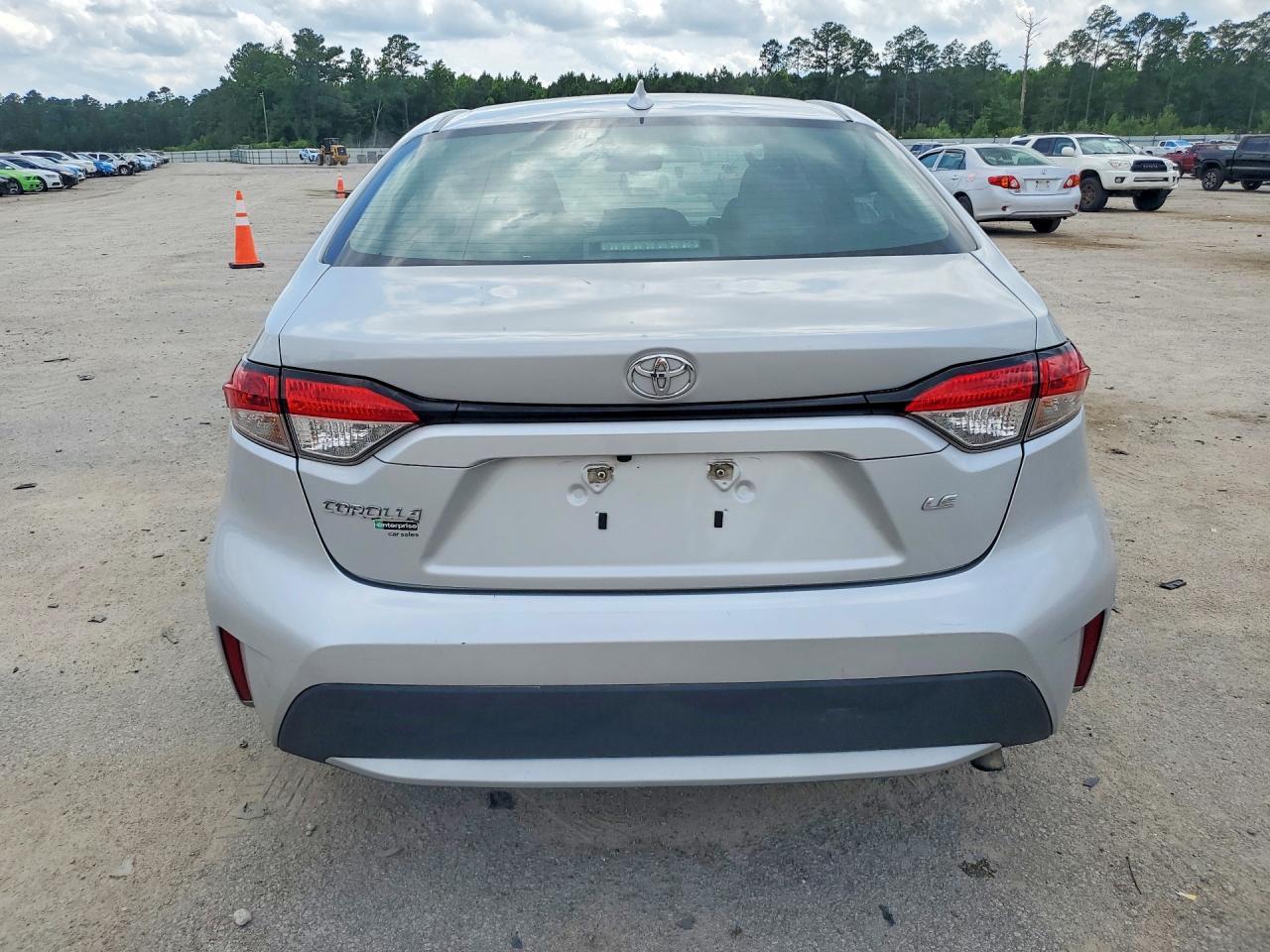 2022 Toyota Corolla Le - Фото 6