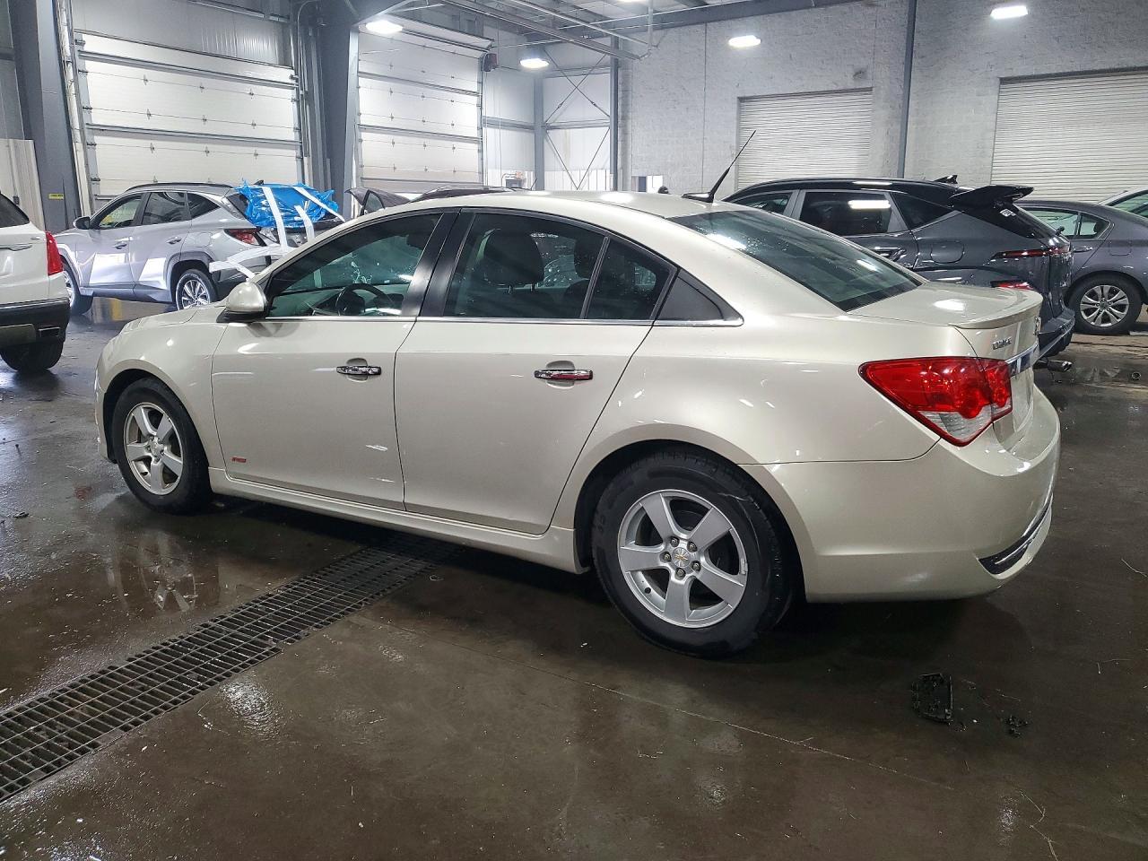 2014 Chevrolet Cruze Lt - Фото 2