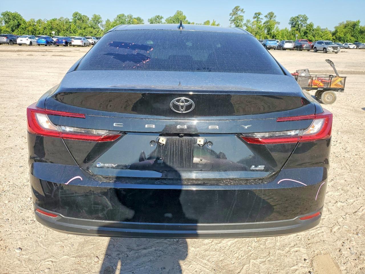 2025 Toyota Camry Le - Фото 6
