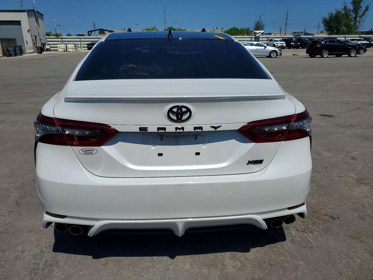 2023 Toyota Camry Xse - Image 6