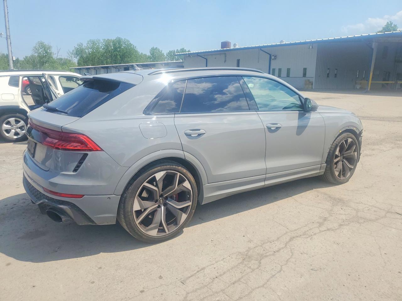 2023 Audi Rs Q8 - Фото 3