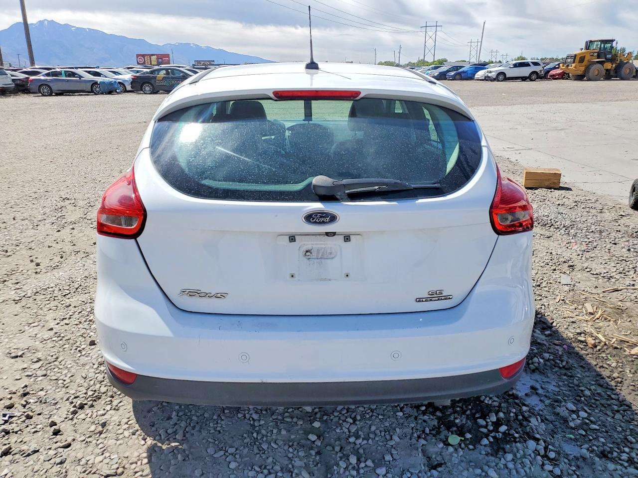 2016 Ford Focus Se - Фото 6