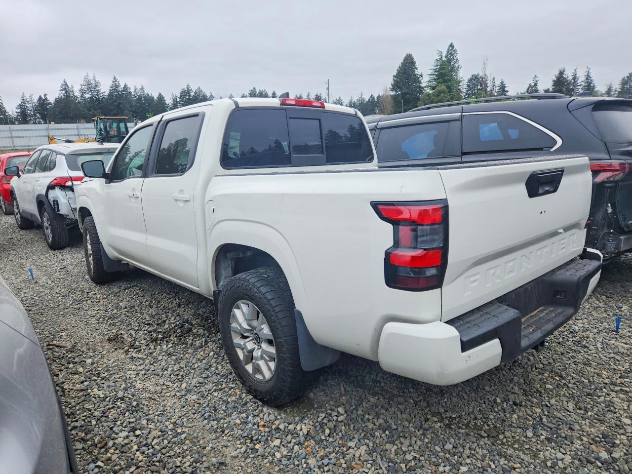 2022 Nissan Frontier S - Image 2