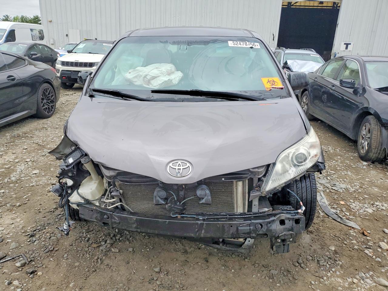 2015 Toyota Sienna L 7-Passenger - Фото 5
