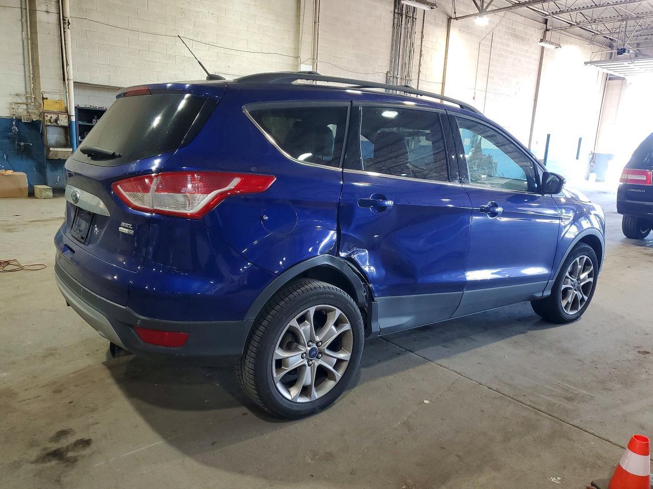 2013 Ford Escape Sel - Фото 3