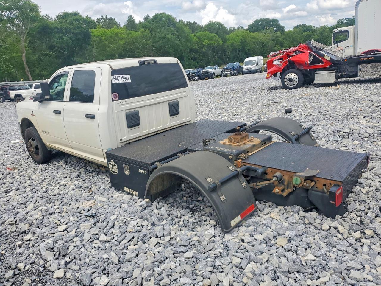 2022 Ram 3500 - Image 2