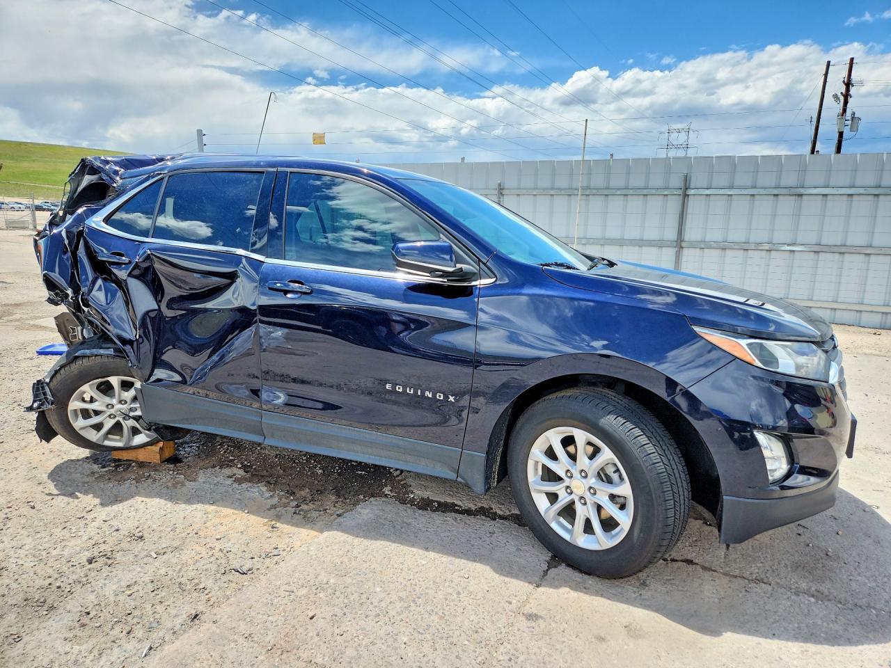 2020 Chevrolet Equinox Lt - Image 4