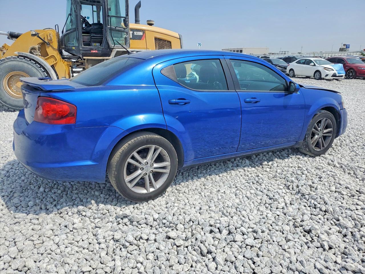 2012 Dodge Avenger Sxt - Фото 3