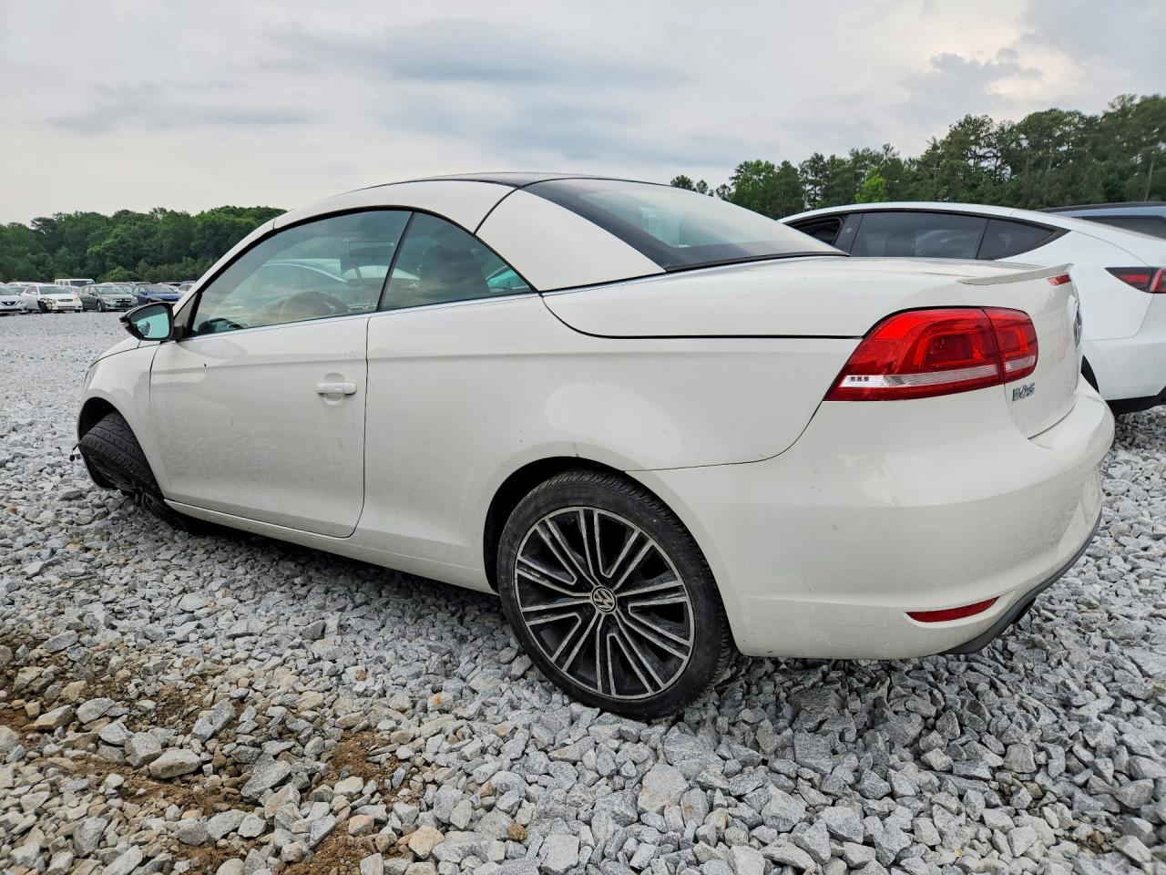 2014 Volkswagen Eos Komfort - Фото 2