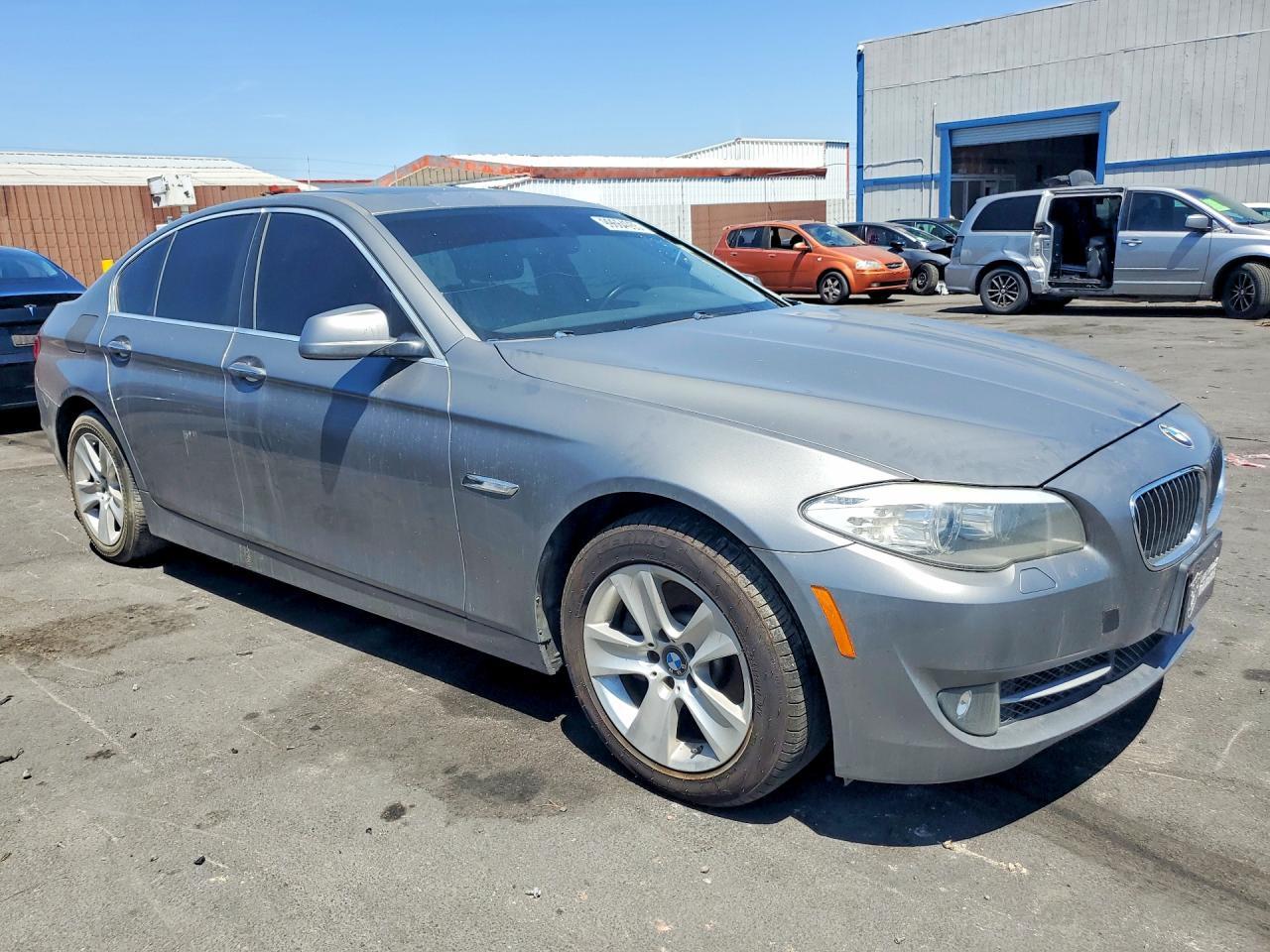 2013 BMW 528 I - Фото 4