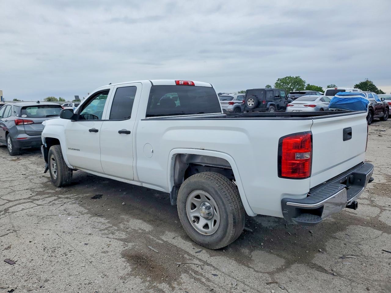 2017 Chevrolet Silverado K1500 - Image 2