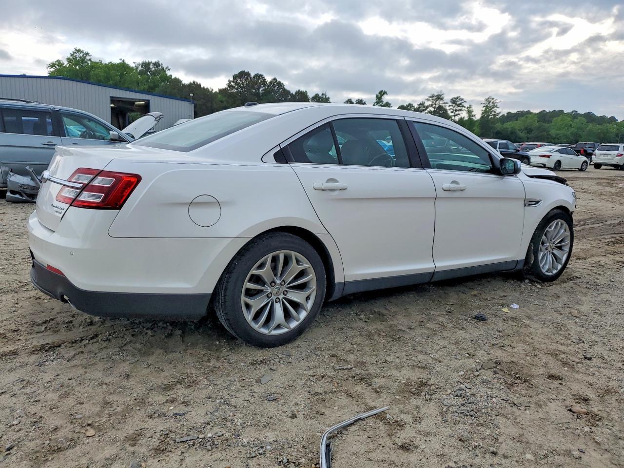 2014 Ford Taurus Limited - Фото 3