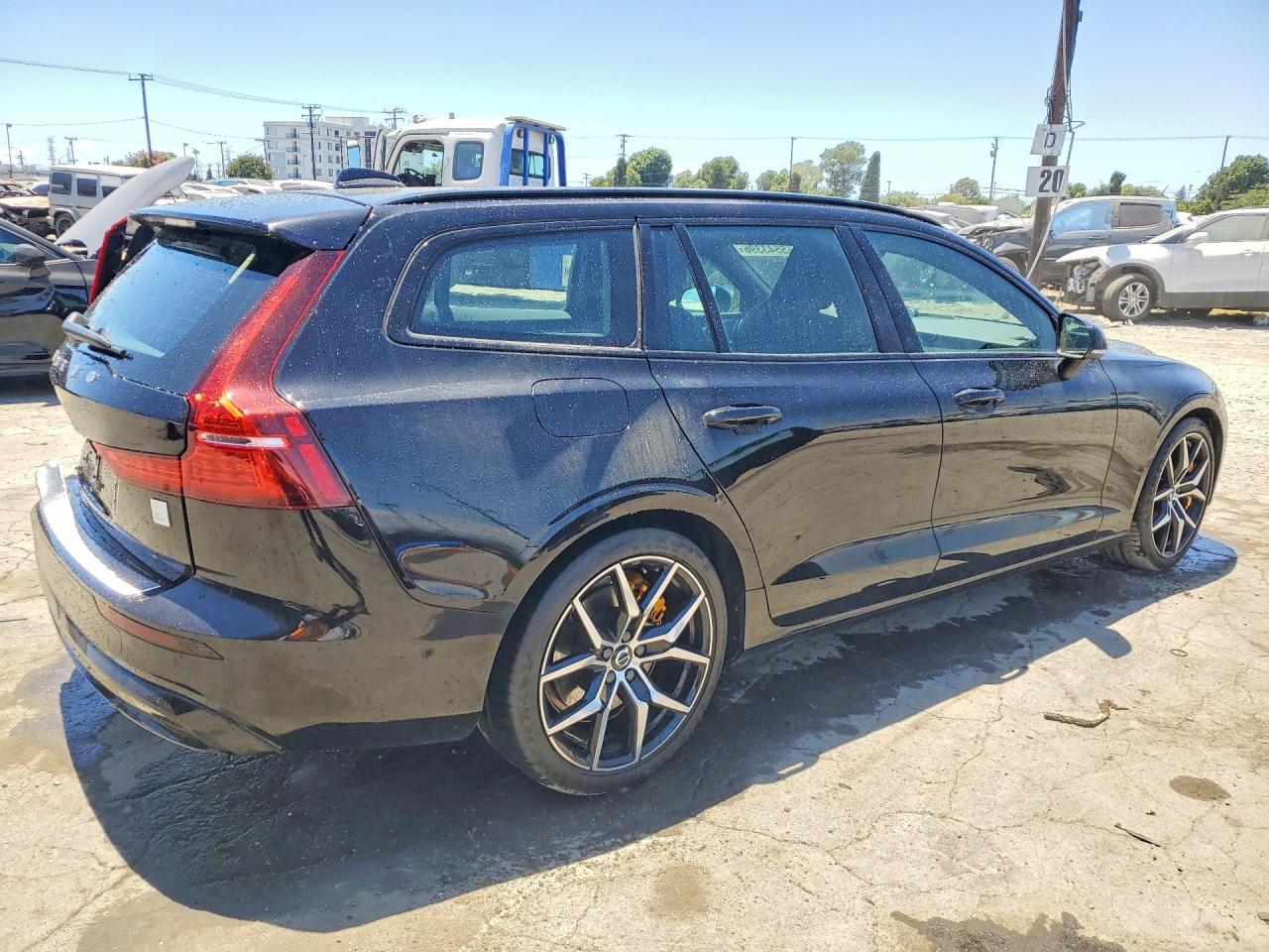2024 Volvo V60 Polestar Engineered - Image 3