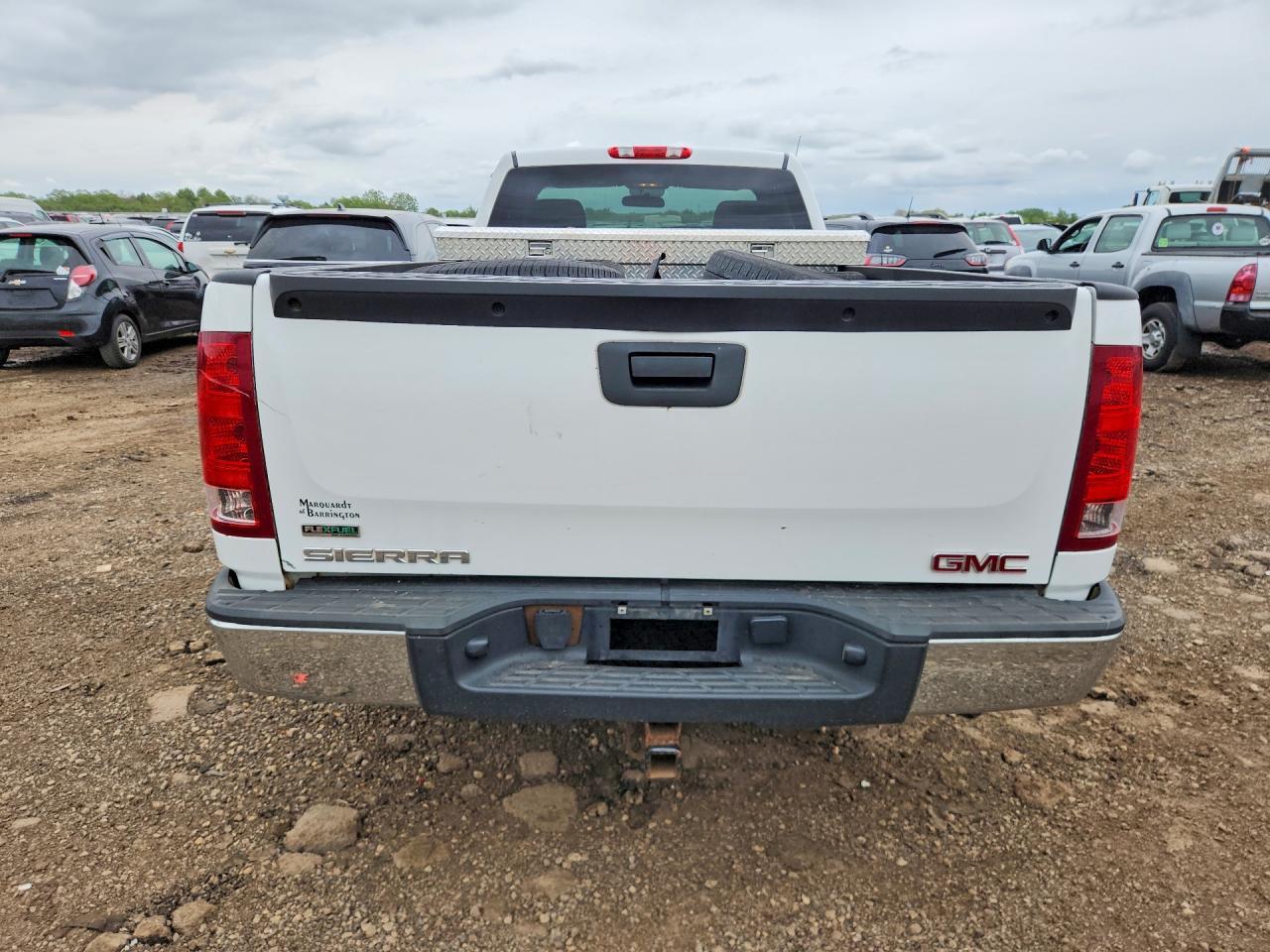 2011 GMC Sierra C1500 - Фото 6