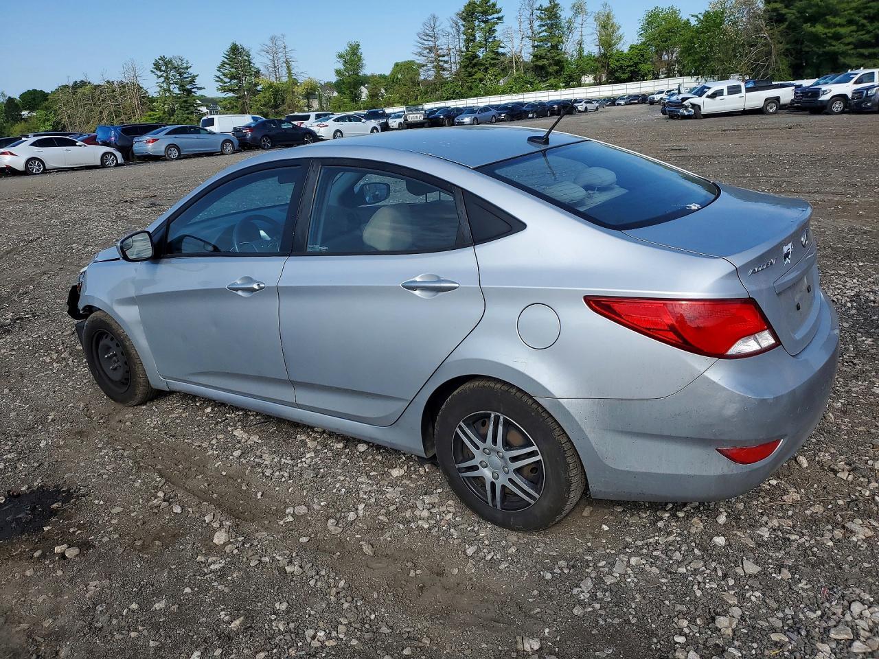 2015 Hyundai Accent Gls - Фото 2