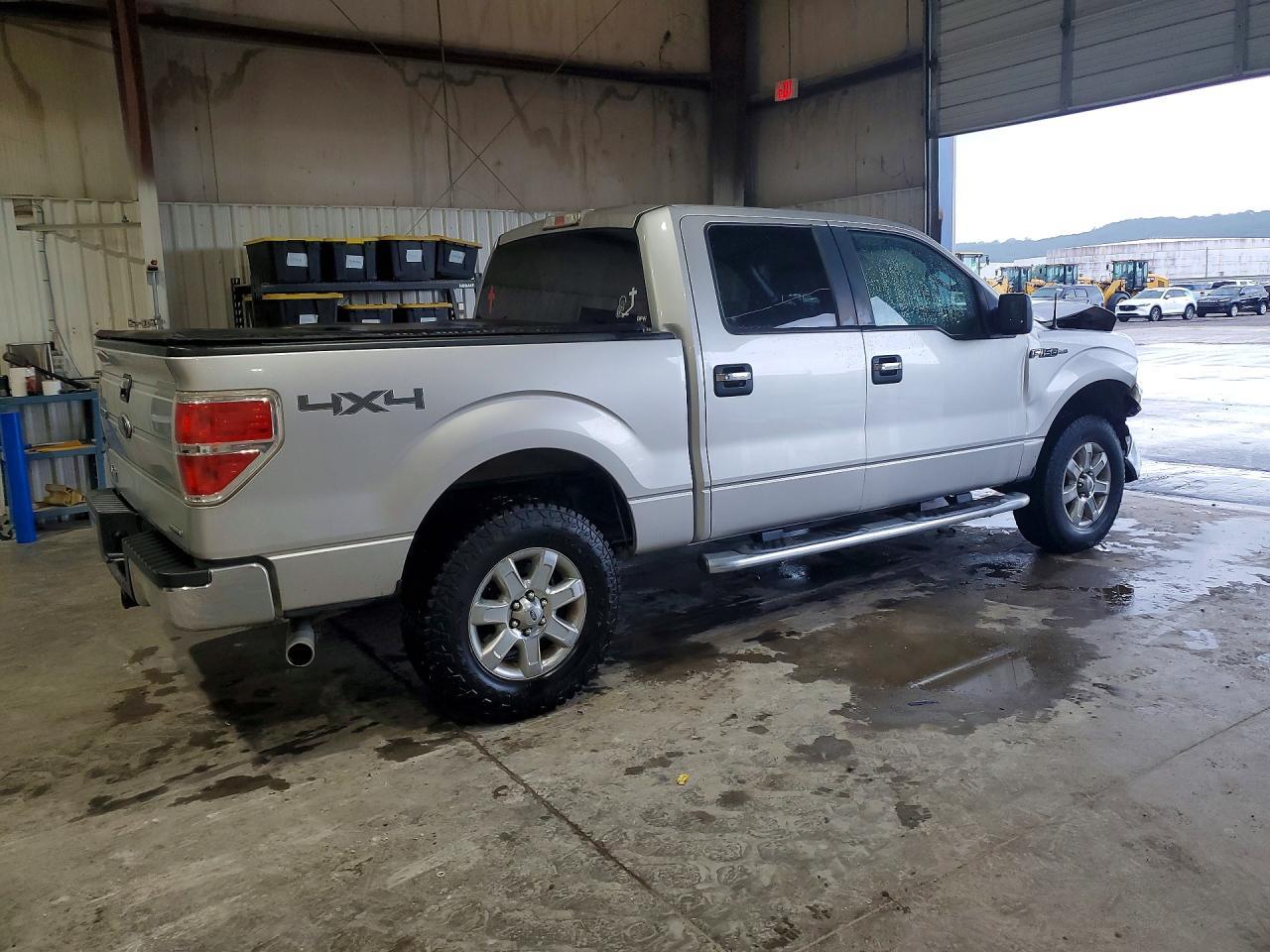 2014 Ford F150 Supercrew - Фото 3