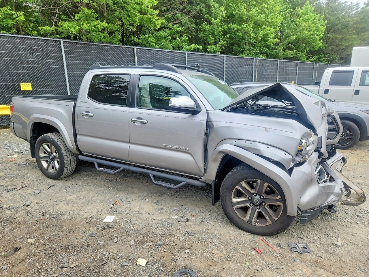 2016 Toyota Tacoma Limited - Image 4