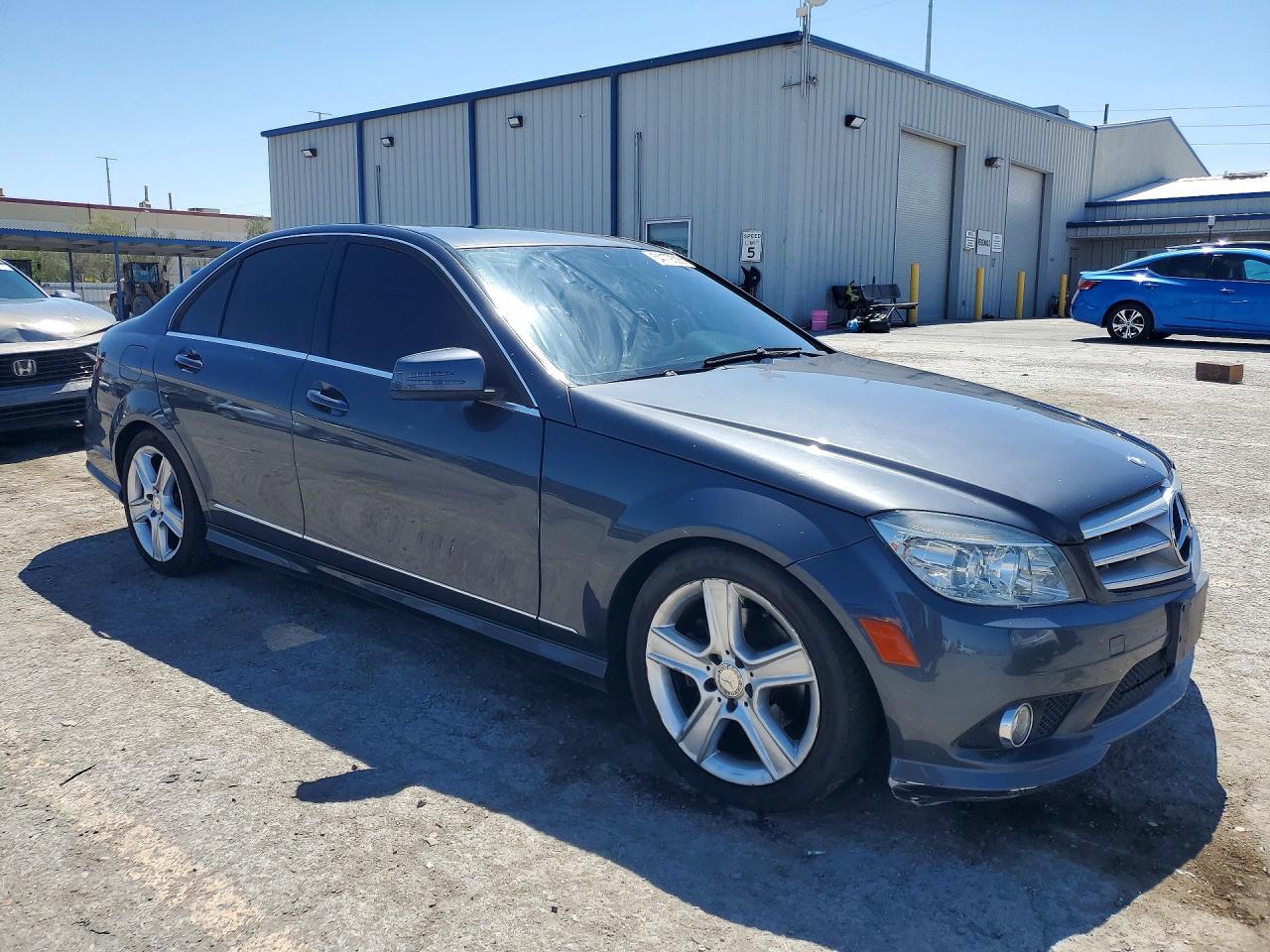 2010 Mercedes-Benz C 300 4Matic - Image 4