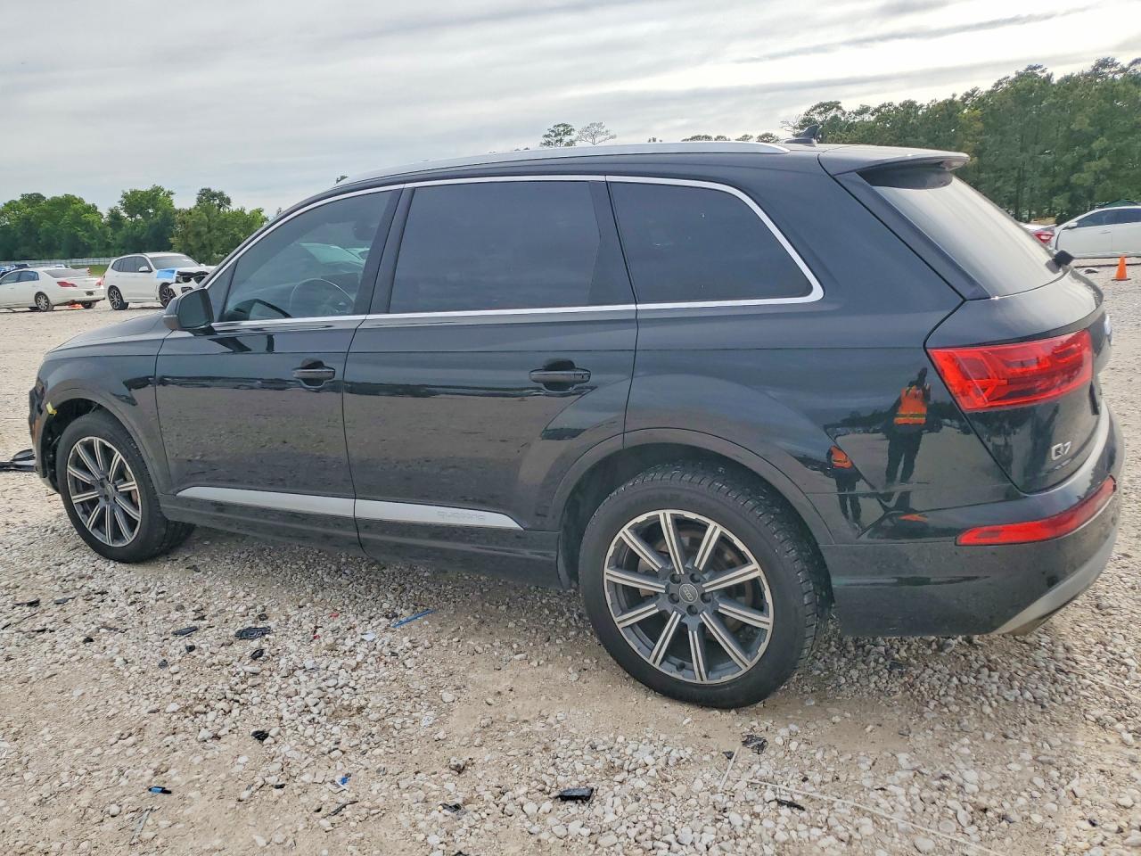 2017 Audi Q7 Premium Plus - Фото 2
