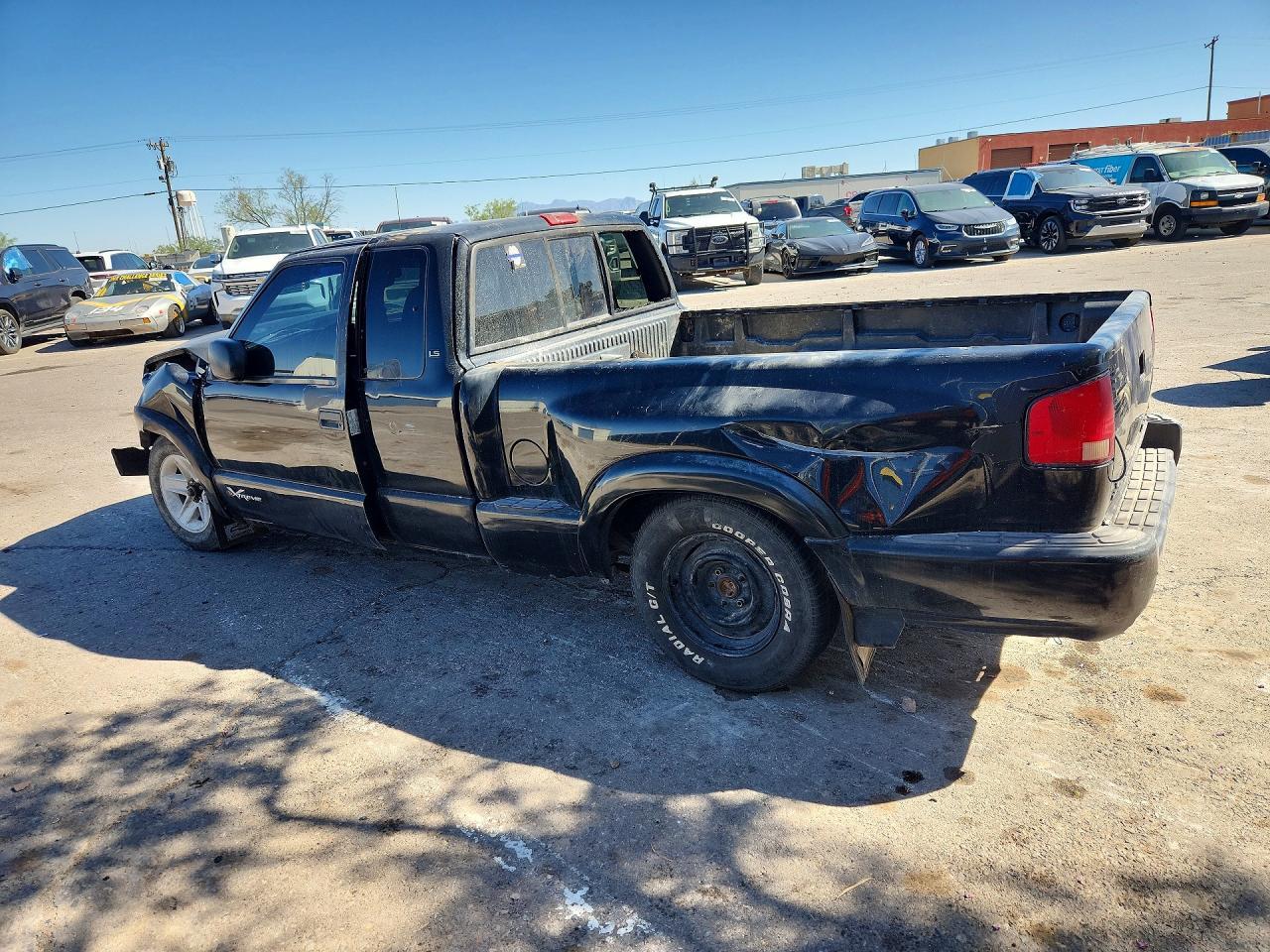 2000 Chevrolet S Truck S10 - Фото 2