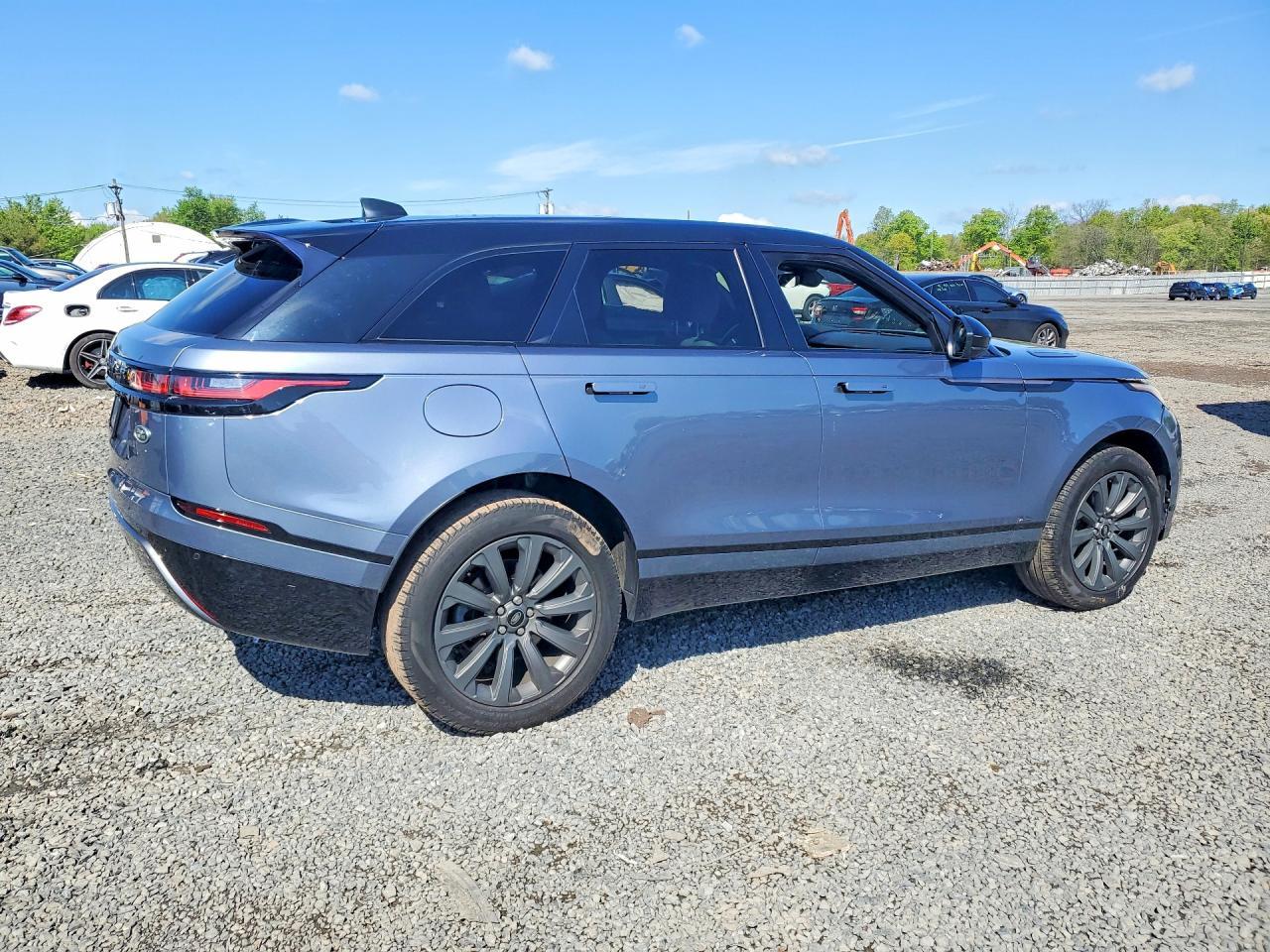 2020 Land Rover Range Rover Velar R-Dynamic S - Image 3