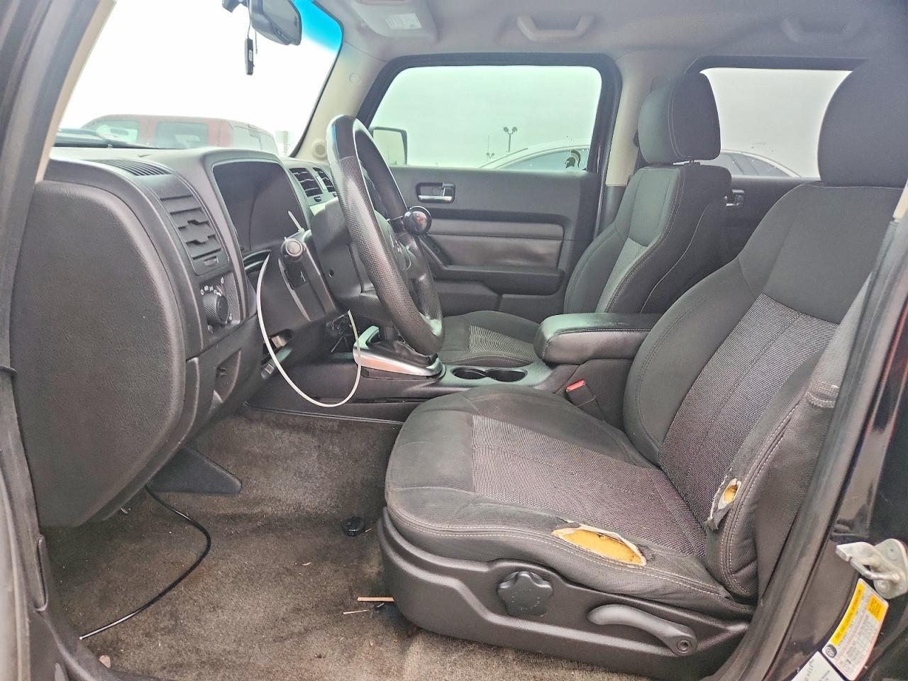 2007 Hummer H3 - Image 7