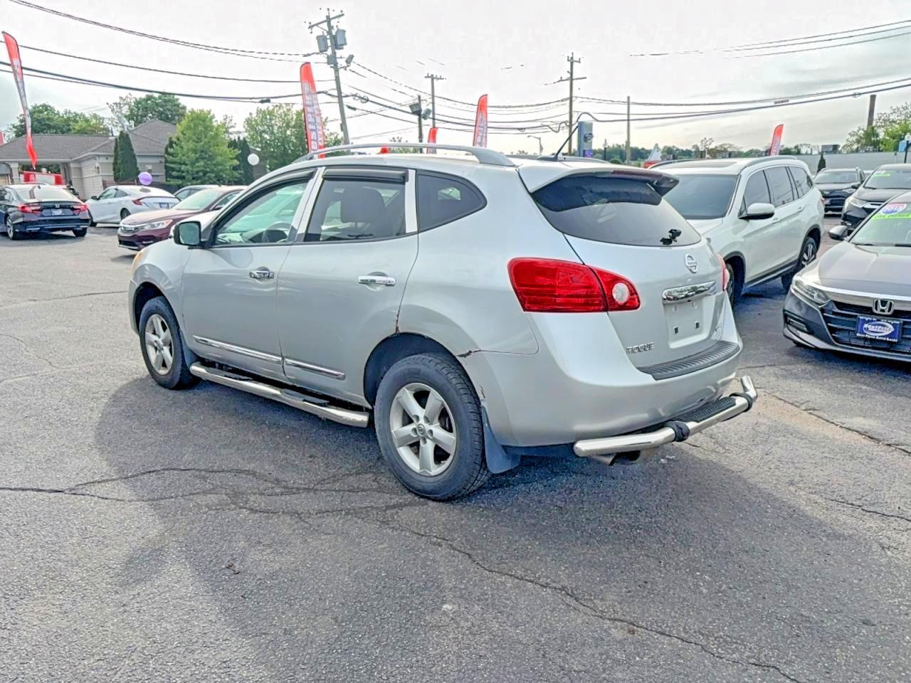 2012 Nissan Rogue S - Фото 3