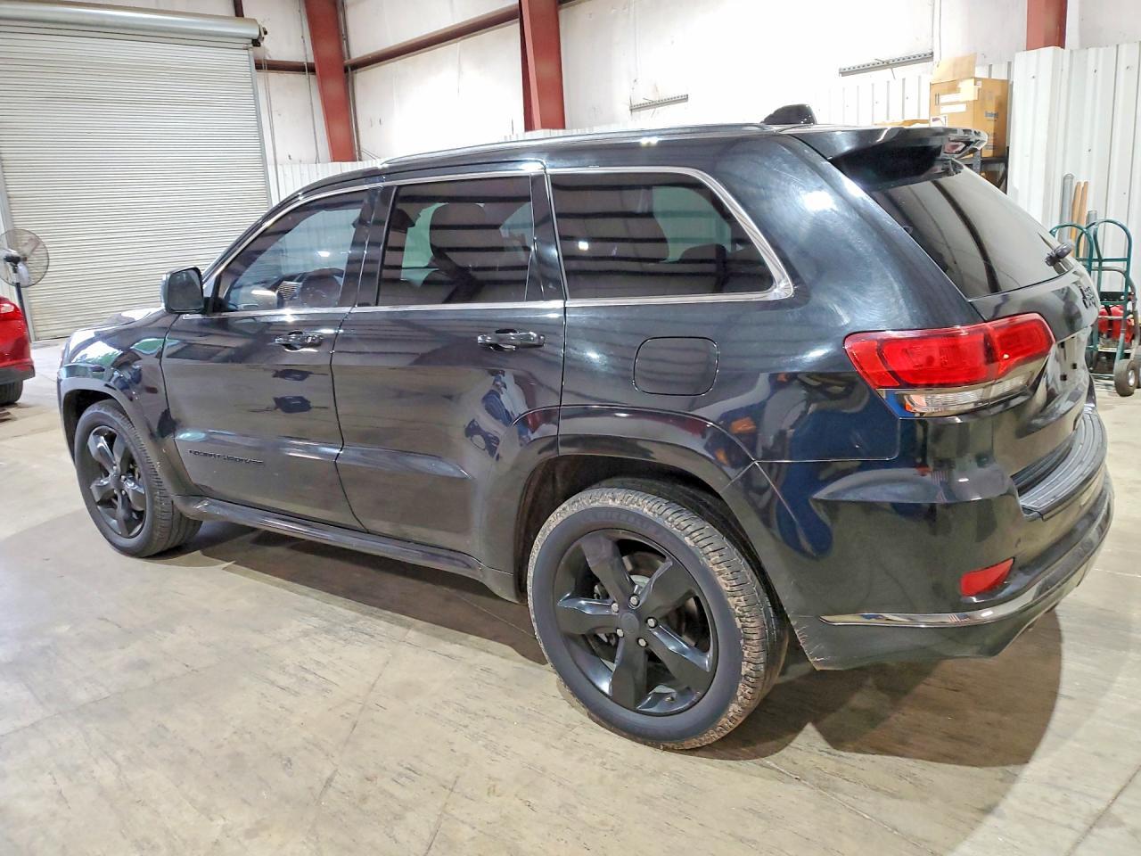 2015 Jeep Grand Cherokee - Image 2
