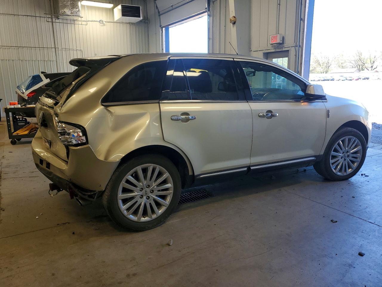 2011 Lincoln Mkx - Фото 3