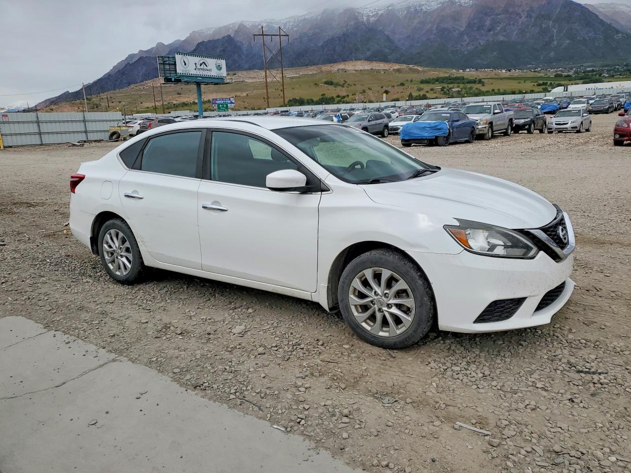 2019 Nissan Sentra S - Image 4